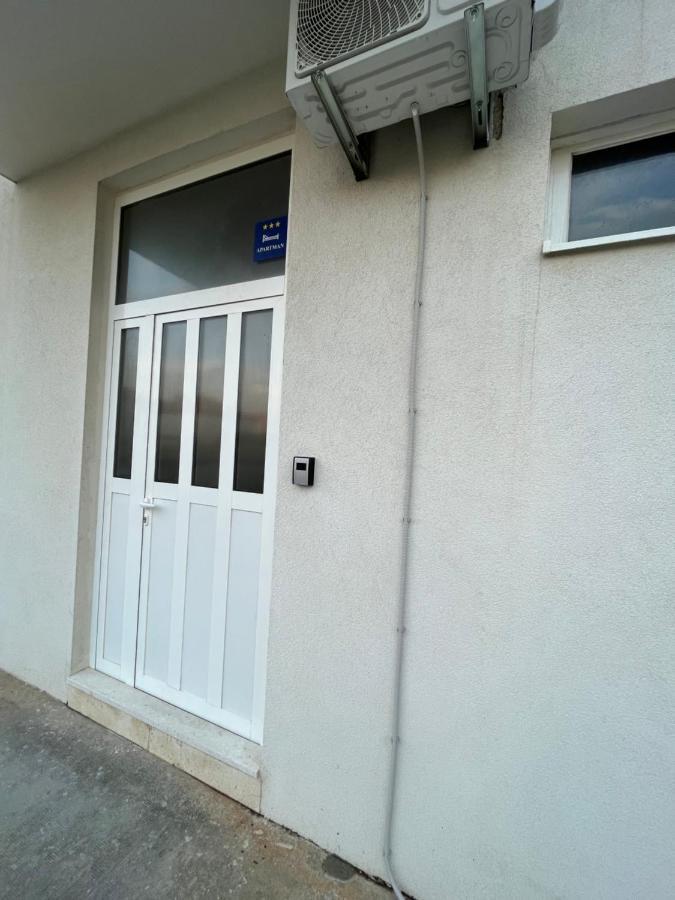 Apartment Kairos Trogir Eksteriør bilde